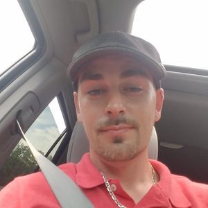 Meet your Posher, Troy